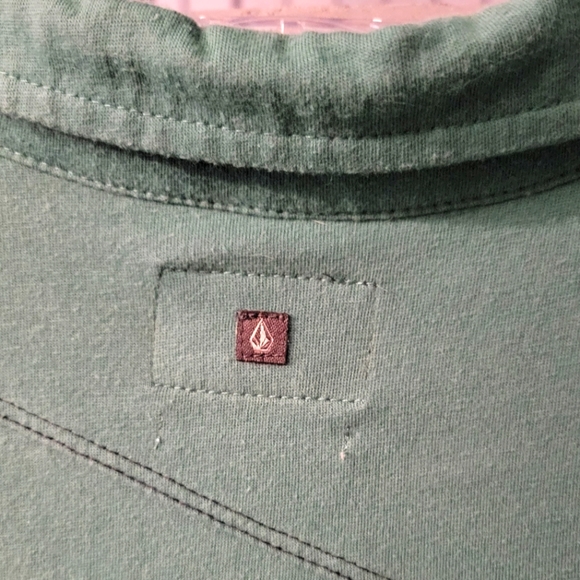 Volcom polo shirt, size L, light green - Picture 4 of 4